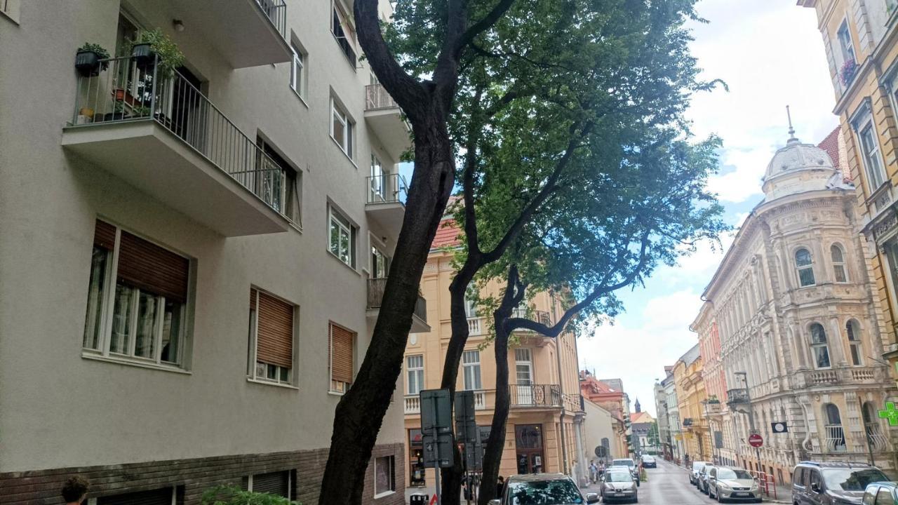 Nice Flat Under The Castle Bratislava Exterior photo